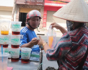Nắng nóng uống 'ly khổng lồ': giảm nhịp tim, tăng đường huyết... như chơi