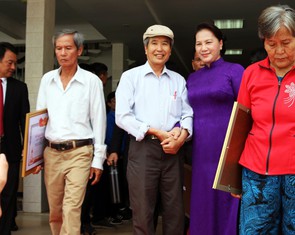 Bí thư tỉnh ủy phải chỉ đạo công tác chăm lo đời sống gia đình người có công