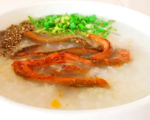Yêu con gái xứ Nghệ, yêu luôn món cháo lươn trứ danh