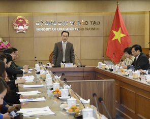 Năm 2021 vẫn giữ phương thức thi THPT, tương lai thi trên máy tính