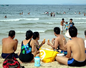 Dị ứng với ánh nắng, làm sao tránh?