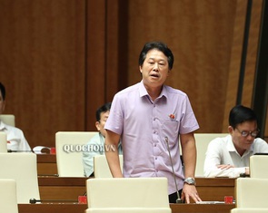 'Đề xuất hoãn tăng lương, nhiều người sẽ buồn'