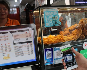 Nở rộ thanh toán qua QR code