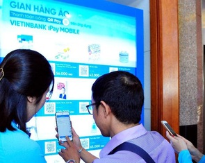 VietinBank đẩy mạnh phát triển thanh toán không dùng tiền mặt