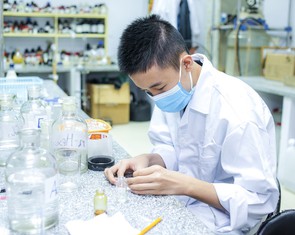 Học sinh Vinschool báo cáo khoa học tại Hội nghị Công nghệ Sinh học toàn quốc 2021