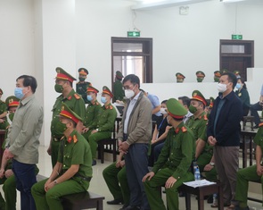 Cựu phó tổng cục trưởng Tổng cục Tình báo khai: '5 lần nhận quà Vũ ‘nhôm’, không có tiền'