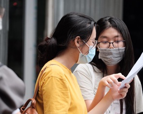 Vì sao đề thi tốt nghiệp giống đề luyện thi?