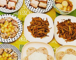 Măng kho cuốn bánh tráng Phan Thiết, càng về cuối càng ngon