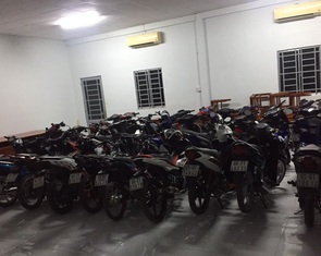 ‘Quái xế’ lại tụ tập đua xe ở cầu Cần Thơ giữa khuya