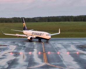 Thư 'đe dọa đánh bom' Belarus viện dẫn bị cho là gửi đi sau khi máy bay Ryanair quay đầu