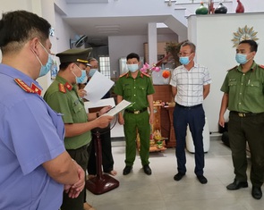 Lập hàng loạt doanh nghiệp bảo lãnh 'chuyên gia Hàn Quốc dỏm' nhập cảnh trái phép