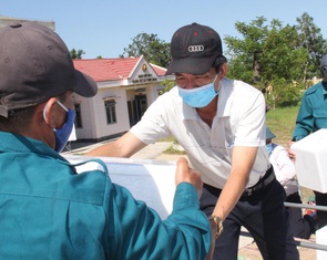 Trên những chuyến xe tình nghĩa vào Nam