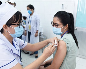 Những người nghiên cứu vắc xin Việt: Lặng thầm tìm 'vũ khí' chống dịch