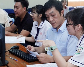 Thí sinh nơi giãn cách điều chỉnh nguyện vọng xét tuyển đại học ra sao?