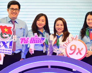 Đại biểu dự Đại hội Đoàn TP.HCM hào hứng với ‘đại hội số’