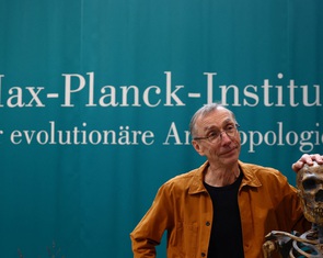 Nobel y sinh 2022: Giải mã gene để hiểu tiến hóa của loài người