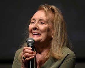 Nữ nhà văn Pháp đoạt giải Nobel văn học