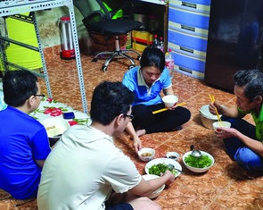 Công nhân trong cơn bão "cắt giảm"