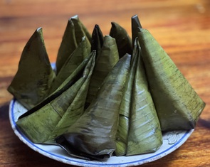 Bánh ít thơm mùi ký ức