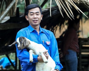'Cây sáng kiến' của người dân vùng khó