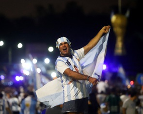 Argentina cho người dân nghỉ cả ngày để ăn mừng cùng Messi và đội tuyển