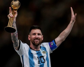 Messi được mời đặt dấu chân tại 'thánh địa' Maracana