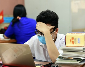Giảm tải một hồi, học sinh vẫn 'khổ vì học', do đâu?