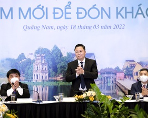 Du lịch Việt làm mới để đón khách