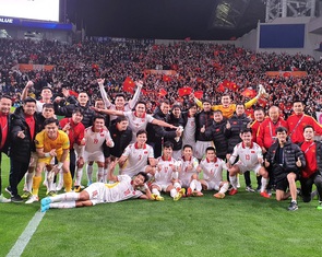 Đội tuyển Việt Nam được thưởng 1,5 tỉ đồng, chủ tịch AFC chúc mừng VFF