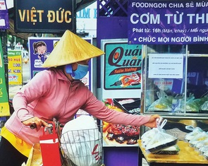 'Sài Gòn COVID-19 - 2021' tràn ngập yêu thương của Trần Thế Phong