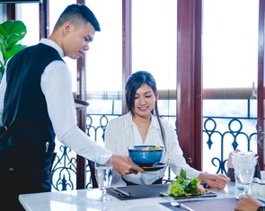 Saigontourist Group khuyến mãi lớn quý 2-2022