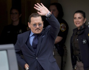 Toàn cảnh 6 tuần tranh tụng ồn ào giữa Johnny Depp và Amber Heard