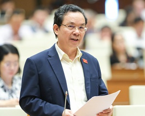 'Chỉ mới nghe Quốc hội thảo luận đường vành đai, giá đất xung quanh đã sôi lên'