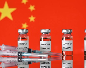 Trung Quốc khẳng định các lãnh đạo đều tiêm vắc xin COVID-19 'nhà làm'