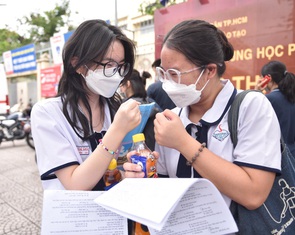 Thủ khoa tốt nghiệp THPT TP.HCM, Hà Nội, Hải Phòng, Đà Nẵng đều thi khoa học xã hội