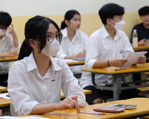 Bao giờ chấm dứt tin đồn lộ đề?