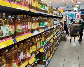 TP.HCM: Dầu ăn bình ổn đã giảm giá, đề nghị doanh nghiệp giảm giá các mặt hàng khác