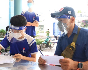 TP.HCM tiêm vắc xin xuyên lễ, kéo dài tháng cao điểm tiêm cho trẻ đến hết tháng 9