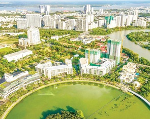 TP.HCM bên dòng nước xanh
