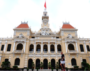 Từ 26-7, TP.HCM cấm nhiều loại xe đi vào đường Lê Thánh Tôn trước UBND TP.HCM