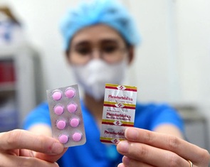 Thiếu thuốc điều trị tay chân miệng ở phía Nam: Bộ Y tế nói gì?