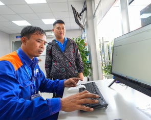 Cần lộ trình cho cây xăng xuất hóa đơn điện tử