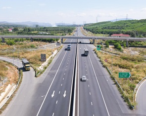 Cao tốc Vĩnh Hảo - Phan Thiết, Phan Thiết - Dầu Giây còn nhiều dang dở