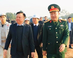 Bí thư Hà Nội yêu cầu vận chuyển cát làm đường vành đai 4 phải 'đúng điểm đi, điểm đến'