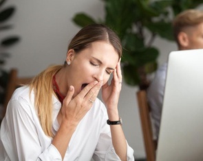 Thiếu ngủ khiến phụ nữ khó tập trung