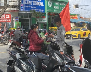 Xử lý chuyện 'xí phần' giữ xe trước Bệnh viện Đà Nẵng