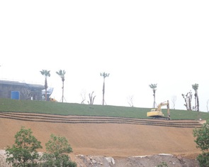 FLC bị truy thu hơn 8 tỉ do khai thác nước ngầm trái phép để tưới sân golf