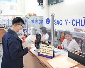 Ra công điện chấn chỉnh, Thủ tướng yêu cầu không bắt dân trình thủ tục hộ khẩu, cư trú