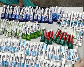 Tiếp viên hàng không có được buôn bán hàng xách tay?