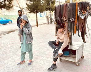 Đến Afghanistan thời Taliban - Kỳ 4: Đi nhanh, nói khẽ trên phố lạ Kabul